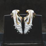 Top 5 des chaussures de foot portées par les légendes du football (Ronaldinho, Zidane etc..)