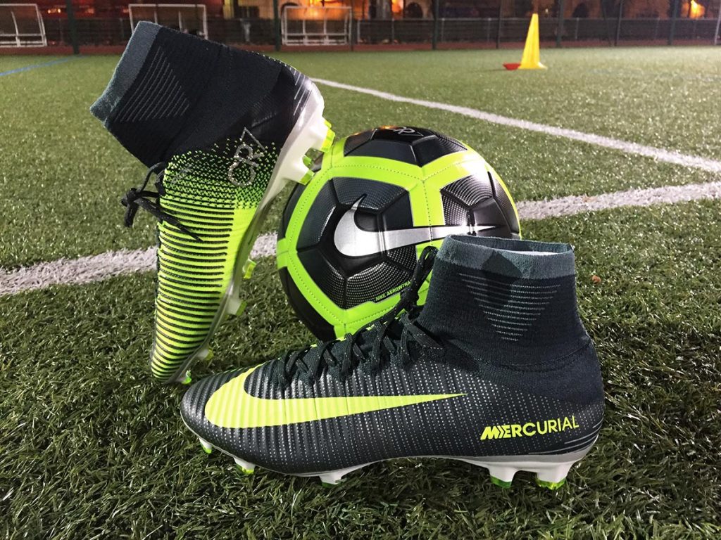 test chaussure foot nike mercurial superfly v cr7 Discovery