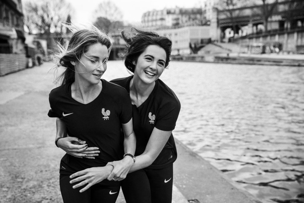 Nike FFF Black Collection destinée aux supporters de l'équipe de France Nike FFF Black Collection destinée aux supporters de l'équipe de France