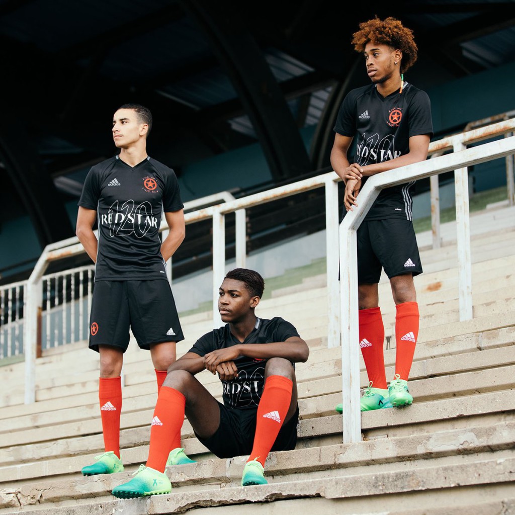 Red Star dévoile un maillot collector pour ses 120 ans Red Star dévoile un maillot collector pour ses 120 ans