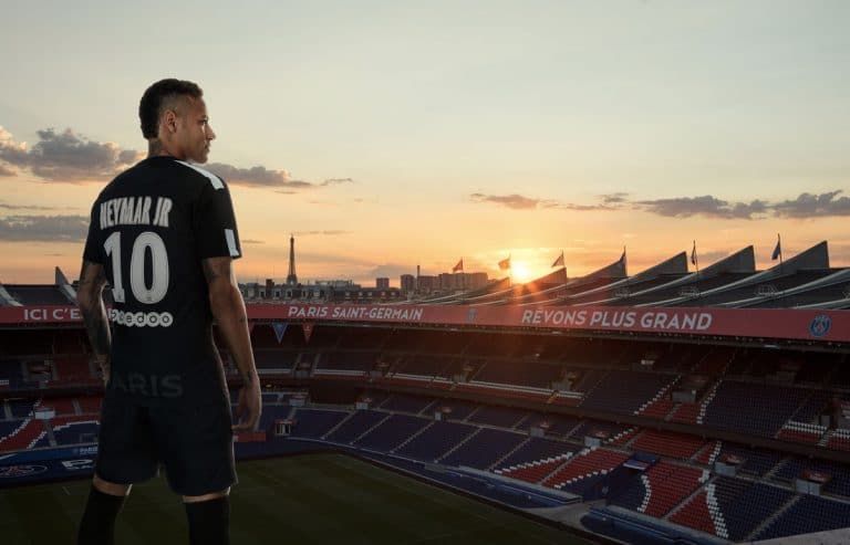 Le 3ème Maillot Noir du PSG – Saison 2017/2018
