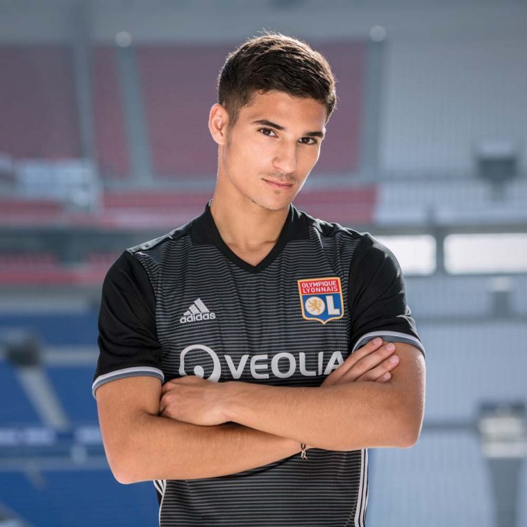 Le 3ème maillot de l’OL saison 2017-2018 est dévoilé