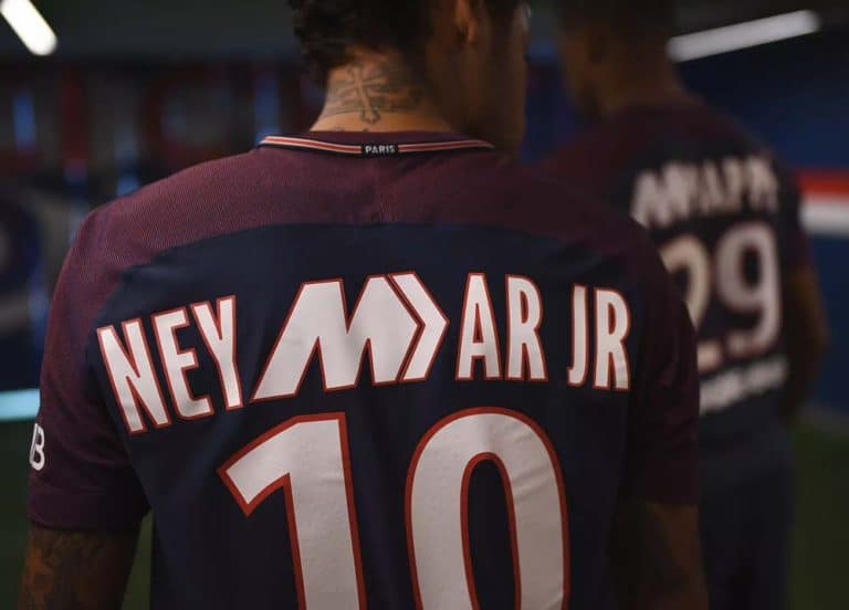 PSG : un Flocage spécial Mercurial pour Neymar JR et MBappe
