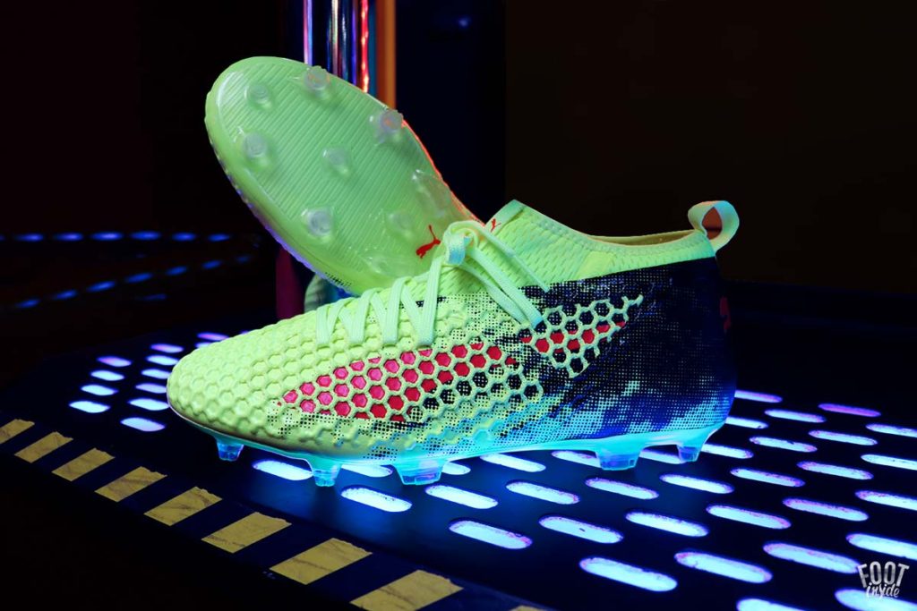 Puma Future 18.1 Unboxing - Foot Inside