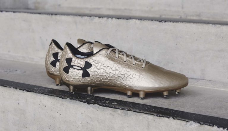 Chaussures de Football Under Armour Magnetico “Metallic Gold”