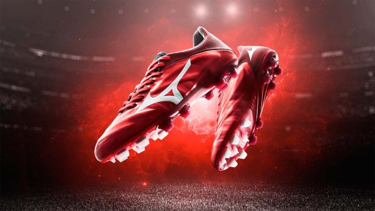 Mizuno dévoile le “Red Passion” pack pour la Coupe du Monde