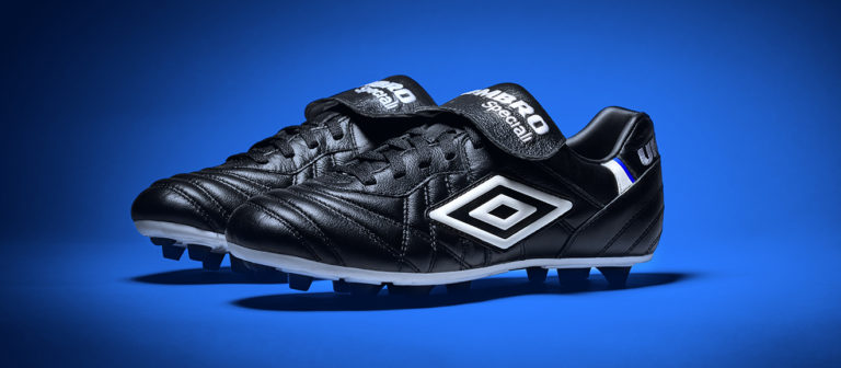 Umbro Speciali 98 : une chaussure inspirée d’un grand moment de football
