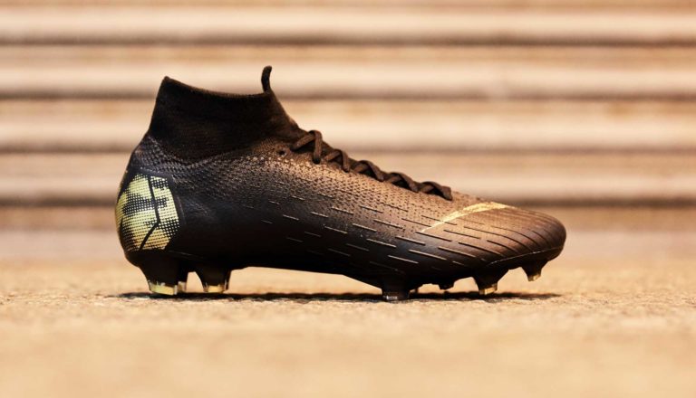 Nike Football dévoile le “Black Lux” pack pour ce début d’année