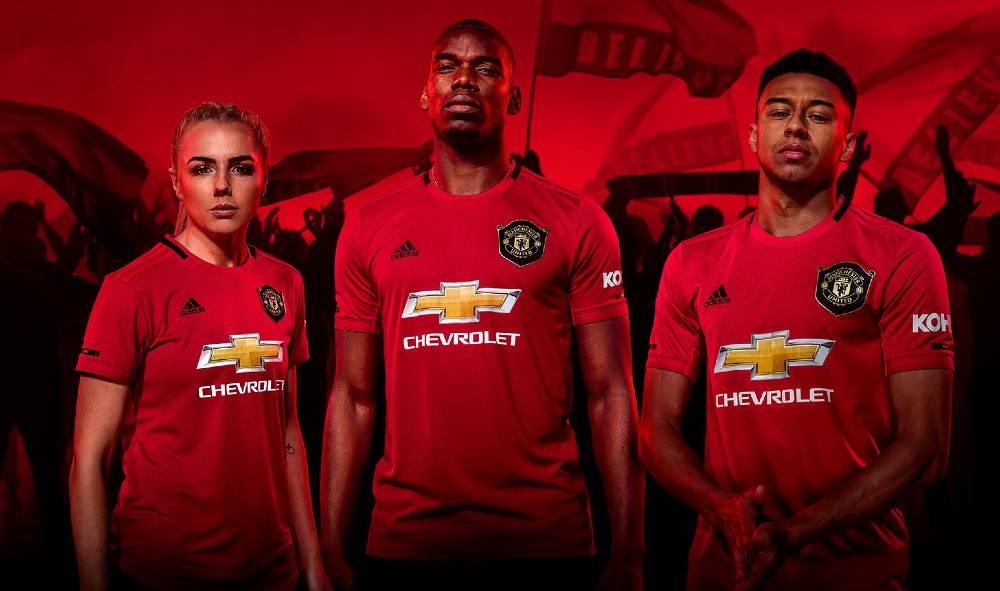 opstelling Converteren plafond Le nouveau maillot domicile de Manchester United 2019-2020 | Foot Inside