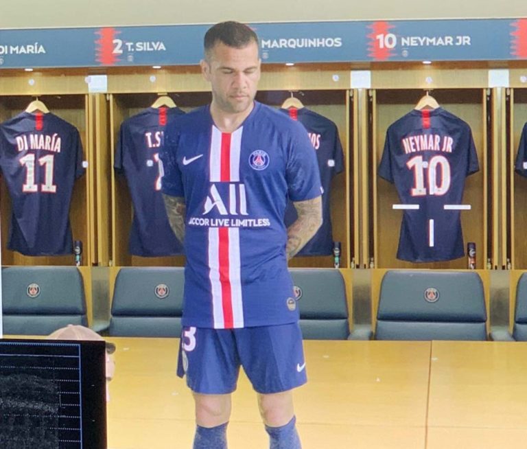 PSG : le maillot domicile 2019-2020 a fuité