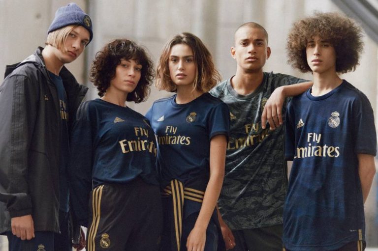 Real Madrid : le nouveau maillot extérieur dévoilé