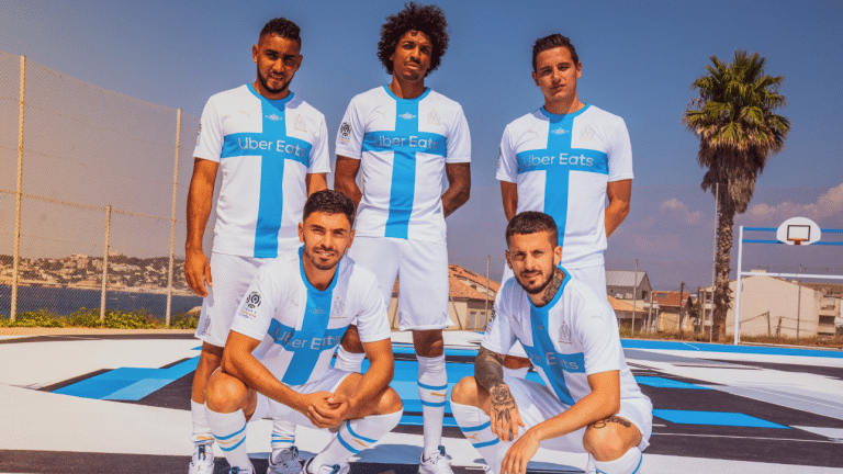 L’Olympique de Marseille et Puma dévoilent un maillot pour les 120 ans du club