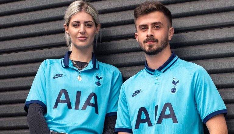 Tottenham dévoile son 3ème maillot de foot saison 2019-2020
