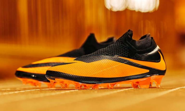 La Nike Phantom Vision 2 revêt un ancien coloris Hypervenom