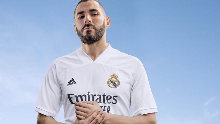 Real Madrid les maillots domicile et extérieur 2021 dévoilés