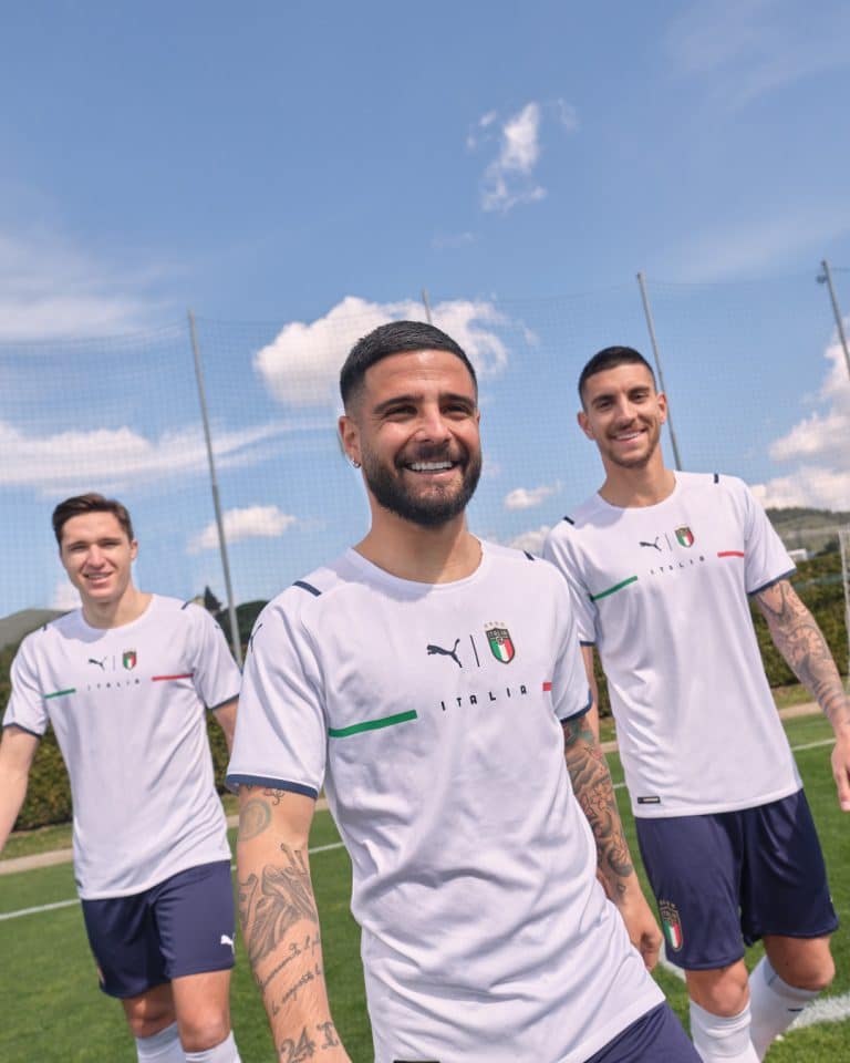 Puma dévoile les maillots extérieurs 2021 des équipes nationales