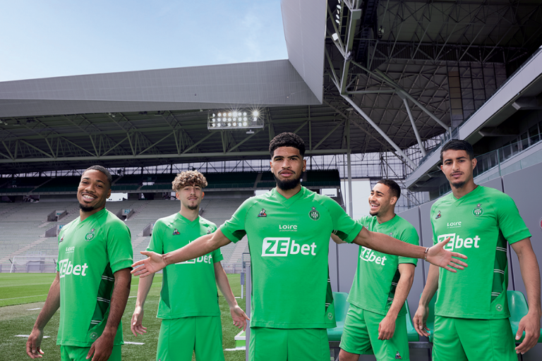 Tous les maillots de l’AS Saint-Étienne saison 2021-2022