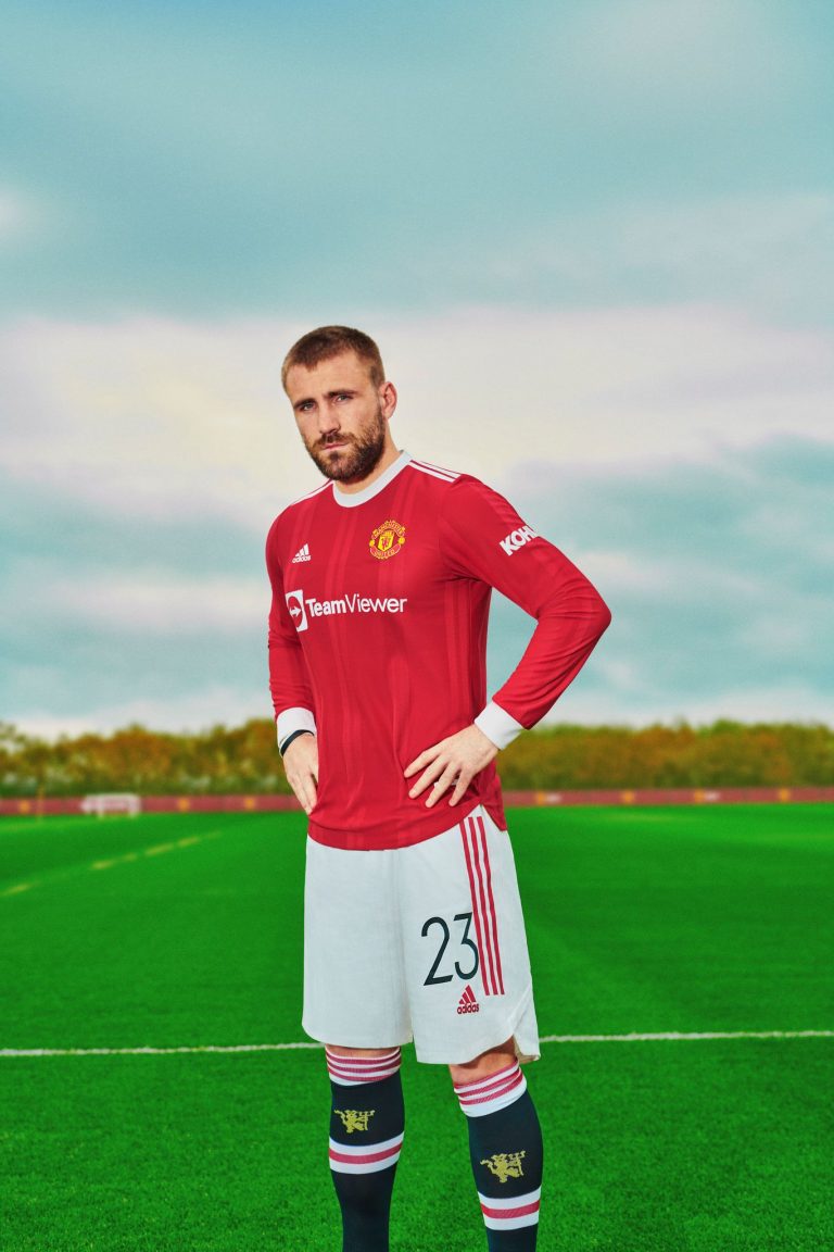 Manchester United le nouveau maillot domicile 2021-2022