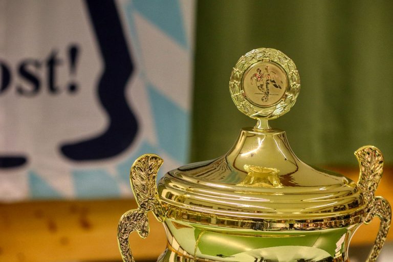 Le trophée : un objet très convoité dans le sport