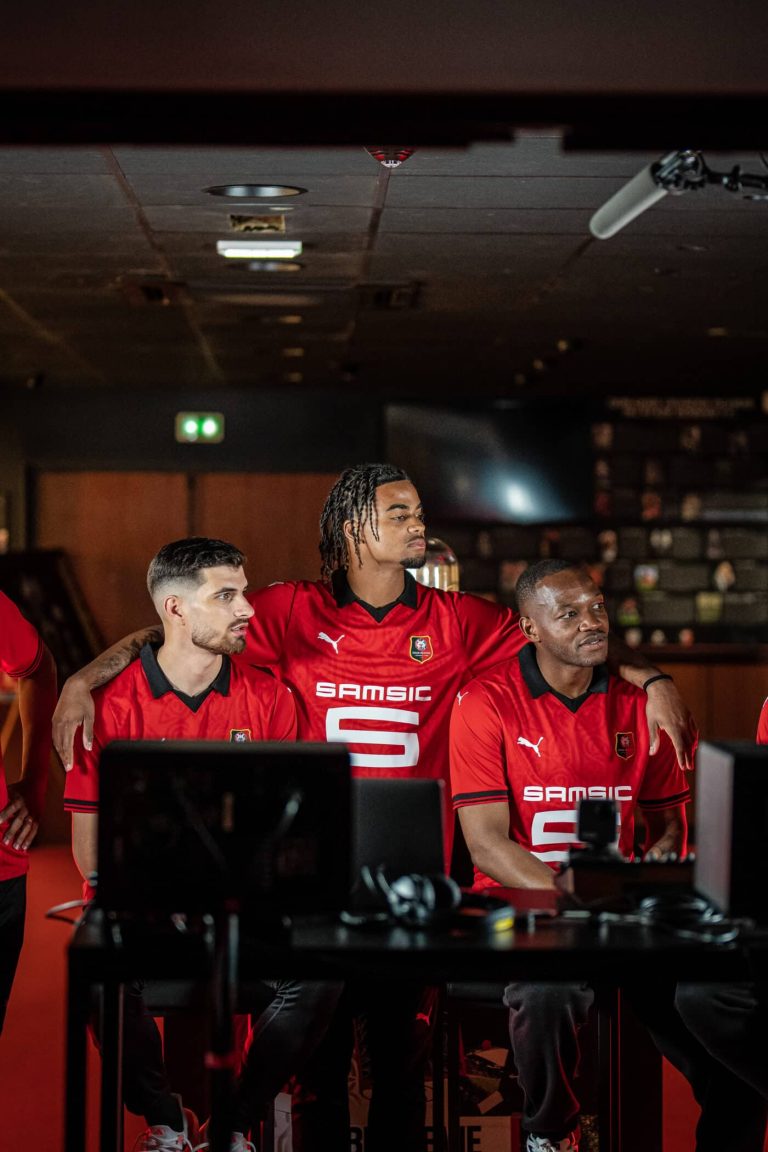 Stade Rennais : Le nouveau maillot domicile 2023/24 dévoilé par Puma