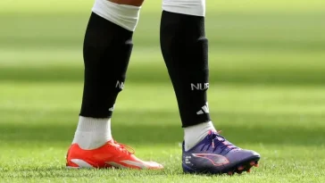 Kieran Trippier chaussures adidas et puma - S Heppell Reuters