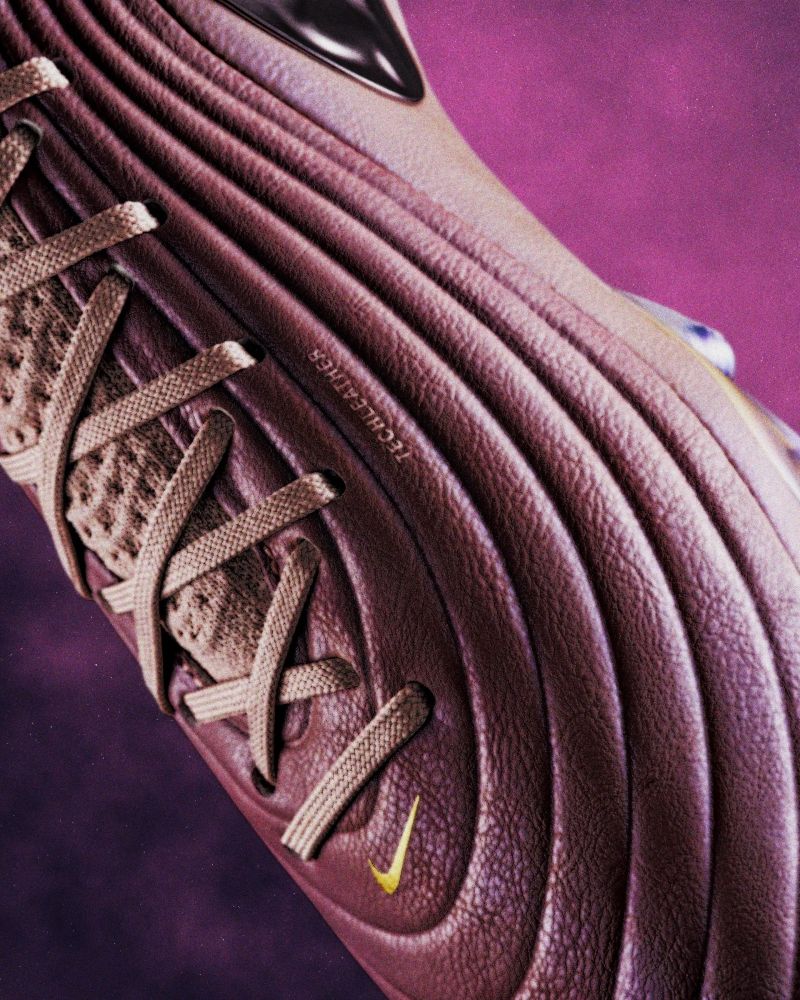 details Nike Tiempo Maestro