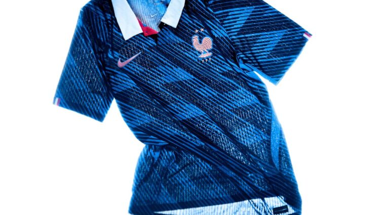 Nouveau maillot Equipe de France Football 2026